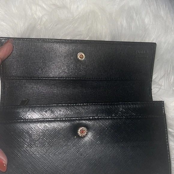 Furla Classic Flap Continental Leather Wallet EUC - Picture 10 of 15